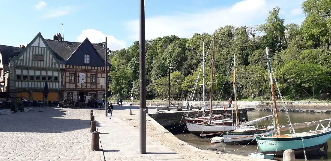 Appartement 1 Er Etage , St Goustan Port 欧赖 0*,  法国